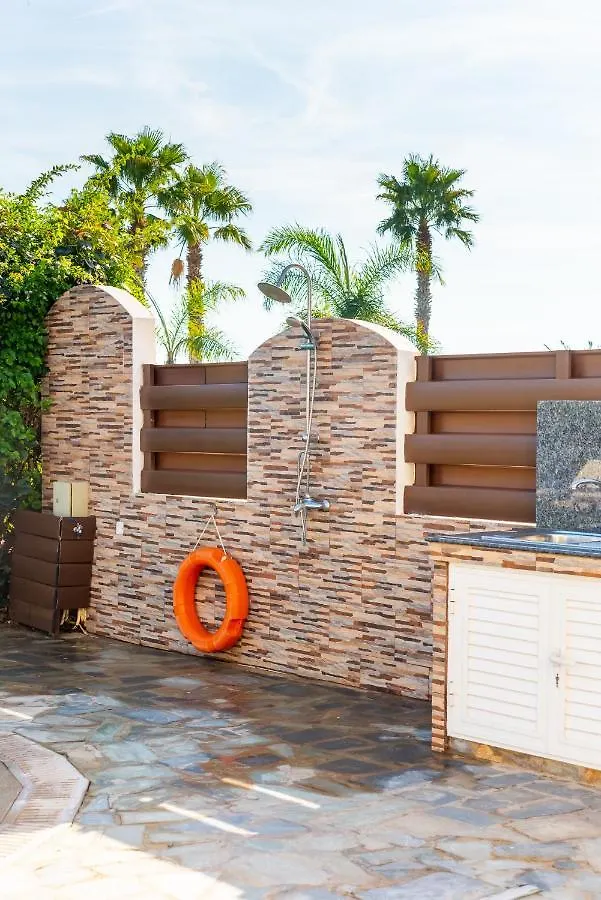 Sea Front Oceanus H2 By Ezoria Villas Ayia Napa